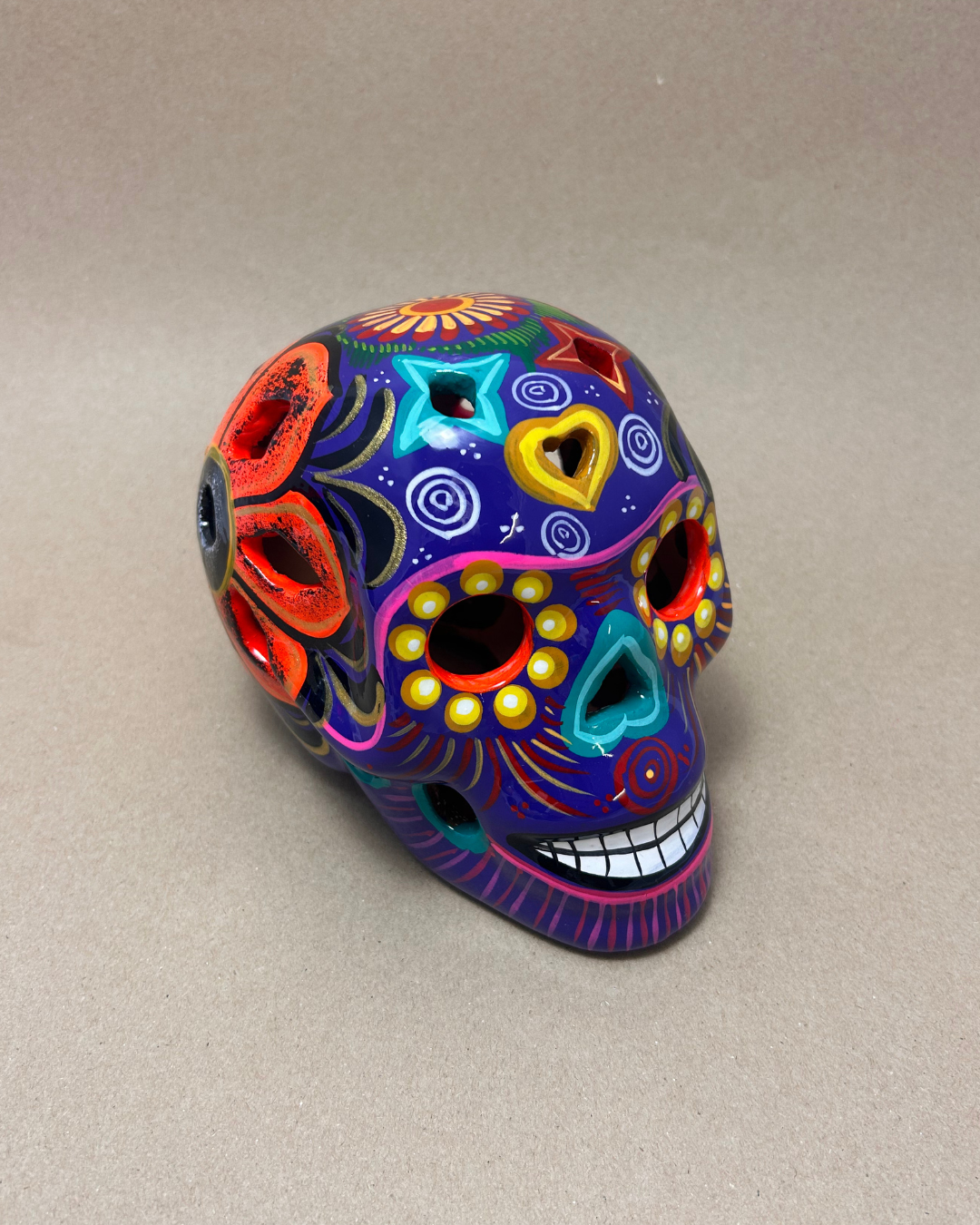 DIA DE LOS MUERTOS HAND PAINTED SKULL - 14cm