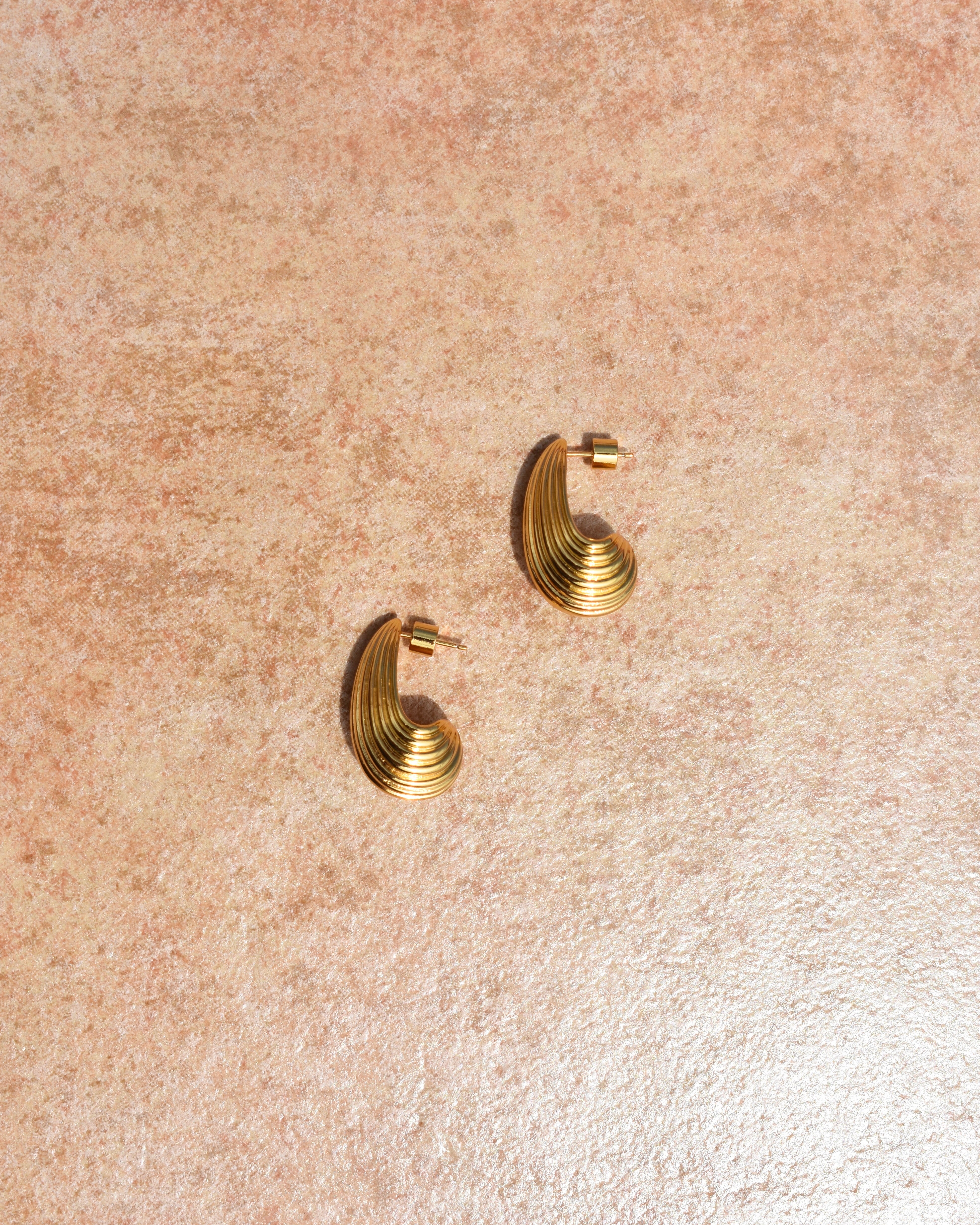 Cascade Gold Earrings | Cascada Earrings | Anima Guzga